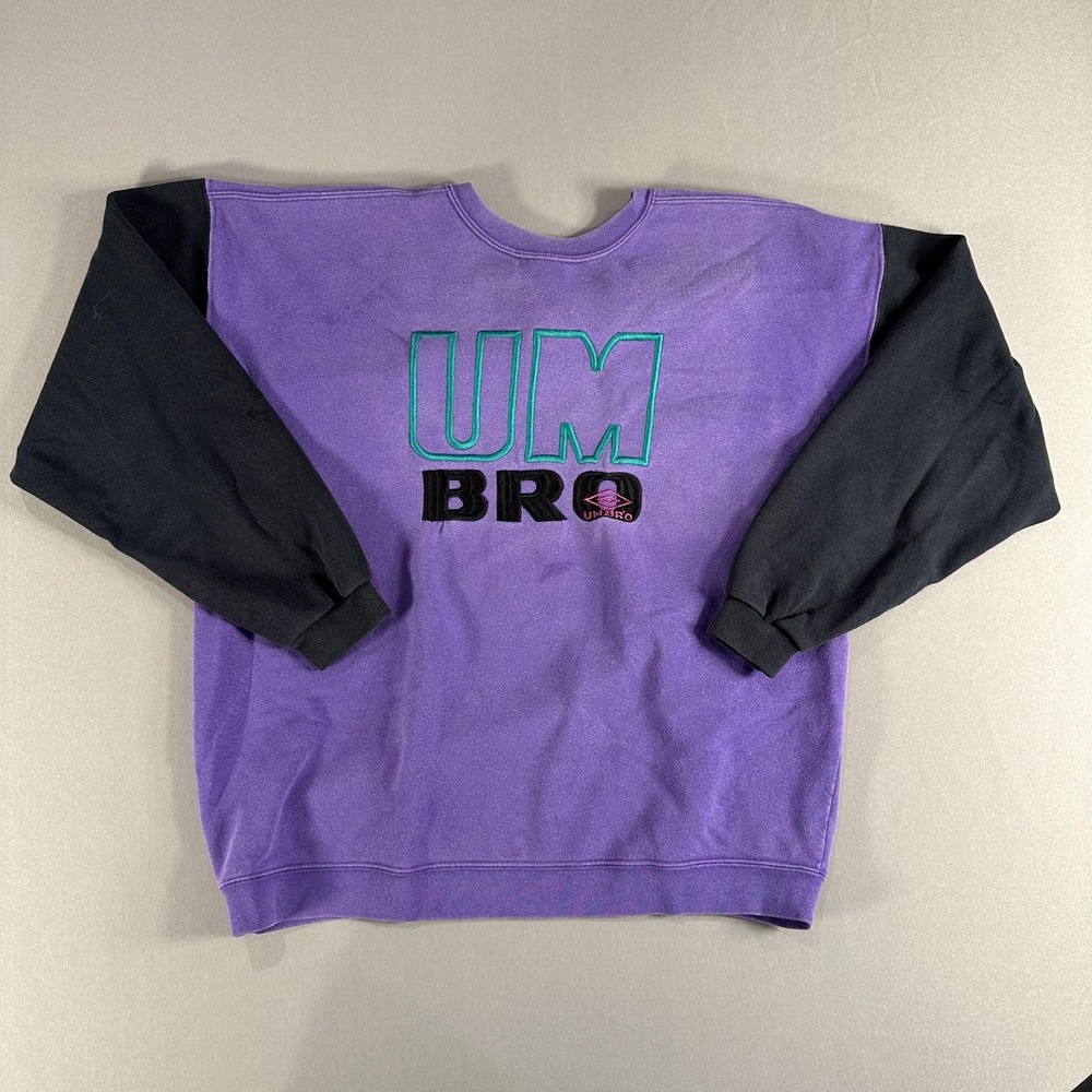 Umbro Sweatshirt Mens Large Purple Black Fleece Pullover Crewneck Logo Soccer